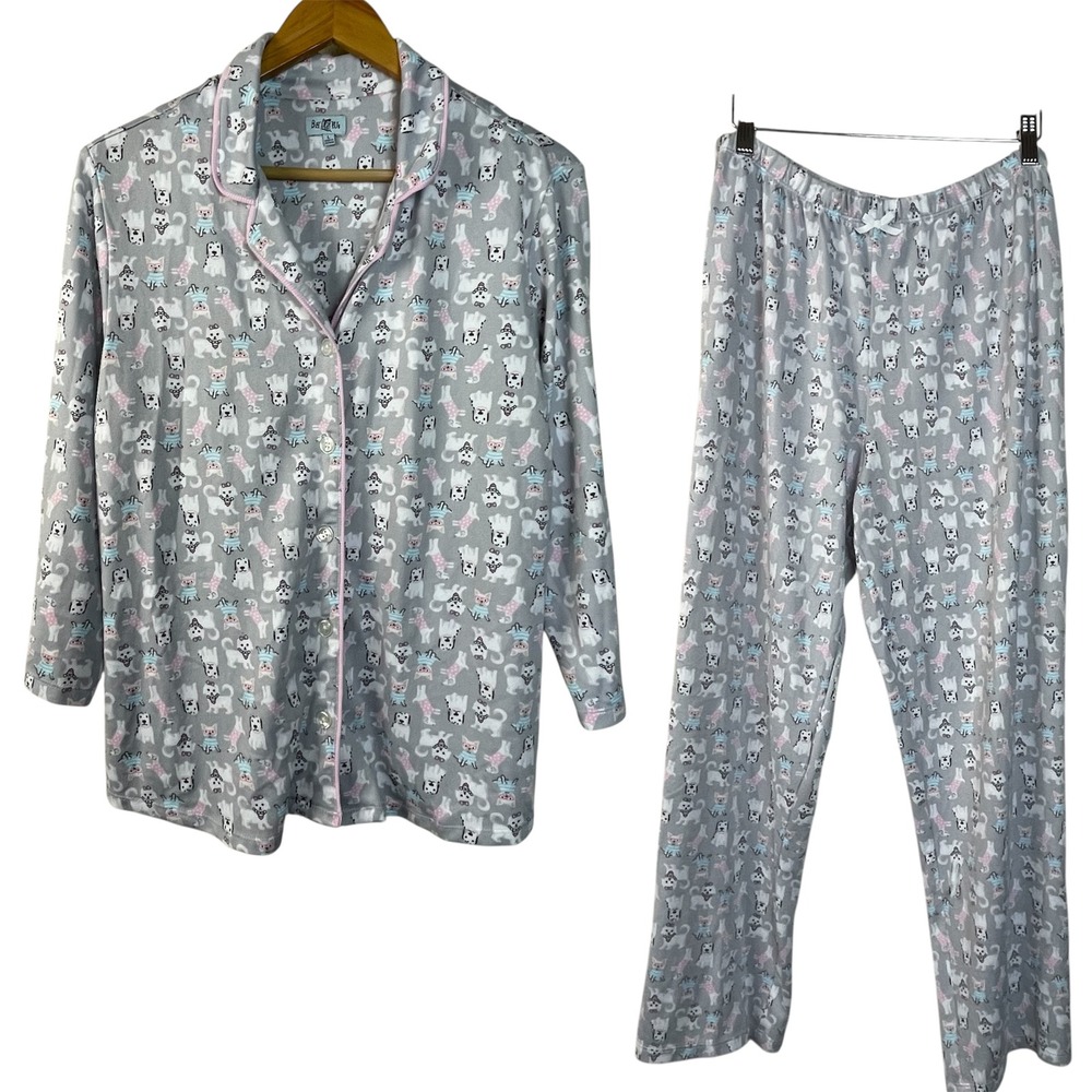 BH PJs BeadHead Womens Pajama Set Gray White Dog Cat Print Size L Button Up